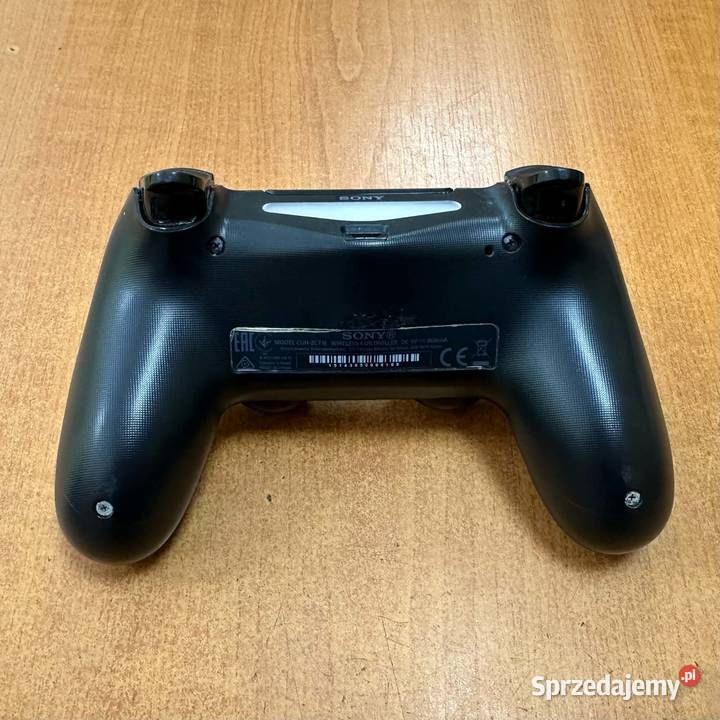Konsola Sony PlayStation 4 Fat 1TB pad Elbląg