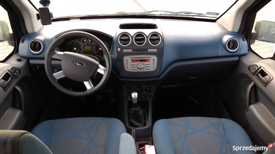 Ford Turneo Transit Connect osobowy 18 TDCi 2010 Strawczynek