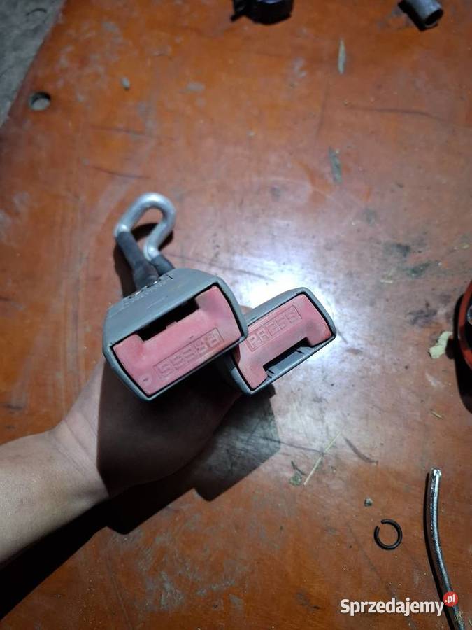 Zapinka zapinki pasa pasów lewy tył Citroen C5 I Przyborów