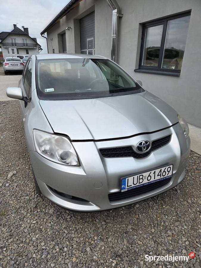 TOYOTA AURIS manualna Lublin sprzedam