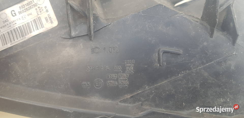 Berlingo Partner 2008 lampa lewa przód przednua Morawica