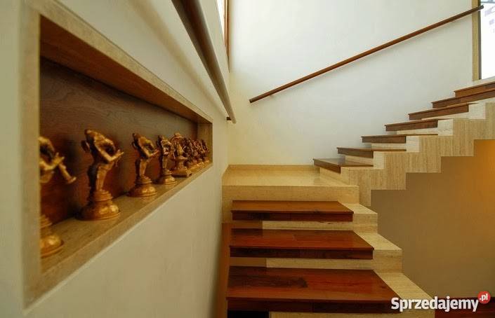 Schod wewnętrzne granitowe marmurowe kamienne