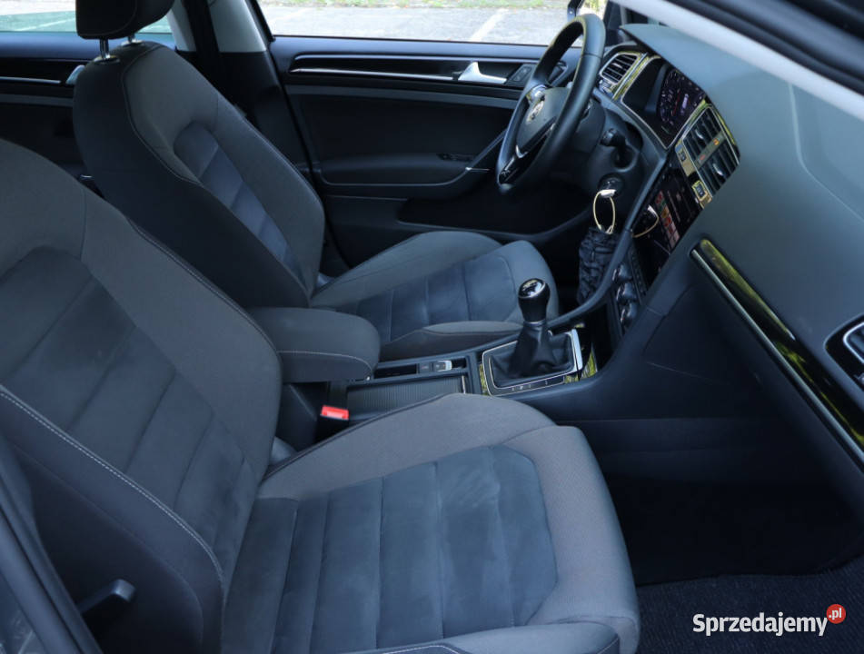 VW Golf 14 TSI