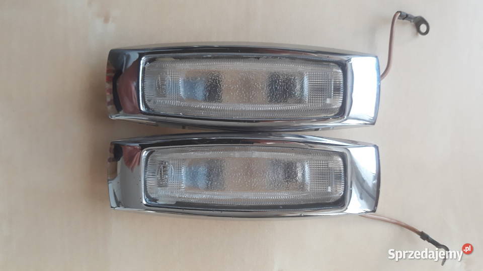 Lampka wewnętrzna kabiny dachu Mercedes W 108 W Bukownica