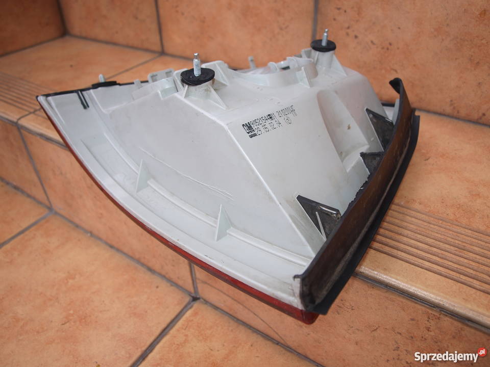Opel Astra 2 lampa prawa tył 1998 2004r europa