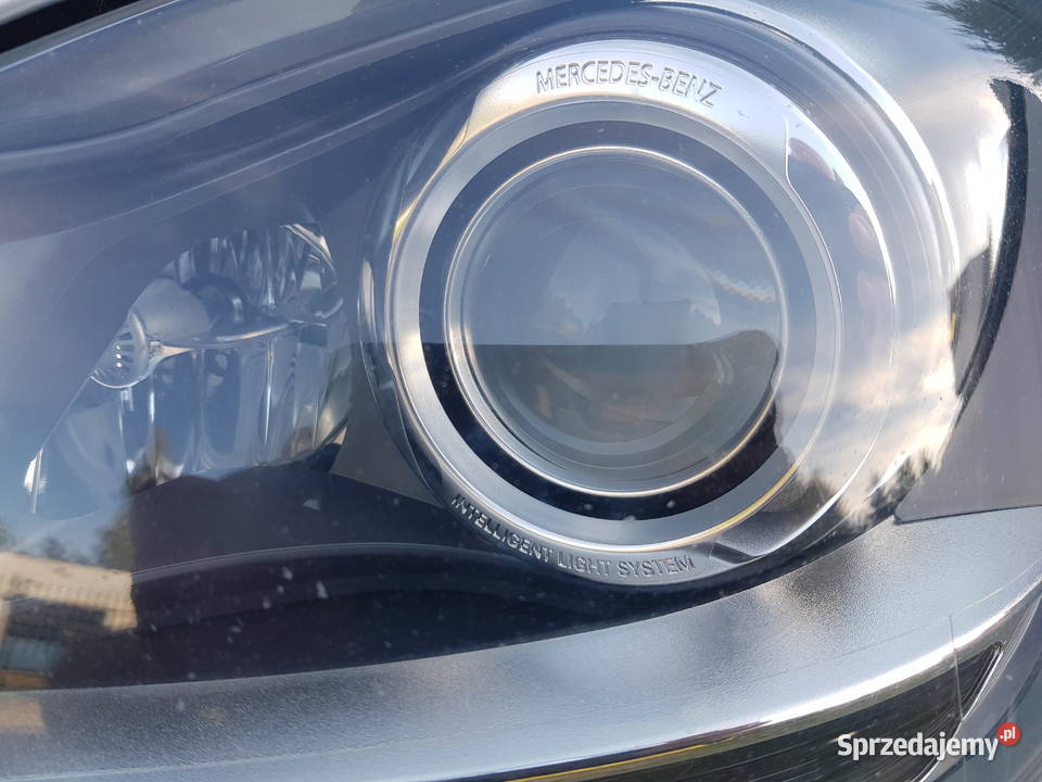 Lampa Reflektor BiXenon Led MERCEDES CKLASA W204 osobowe Radom sprzedam