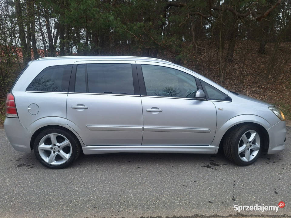 Opel Zafira OPCLine 7 osobowa B 20052011 srebrny