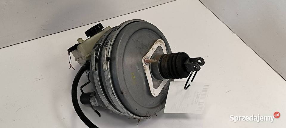 SERWO HAMULCOWE MERCEDES W210 A2104300130 osobowe Lipno