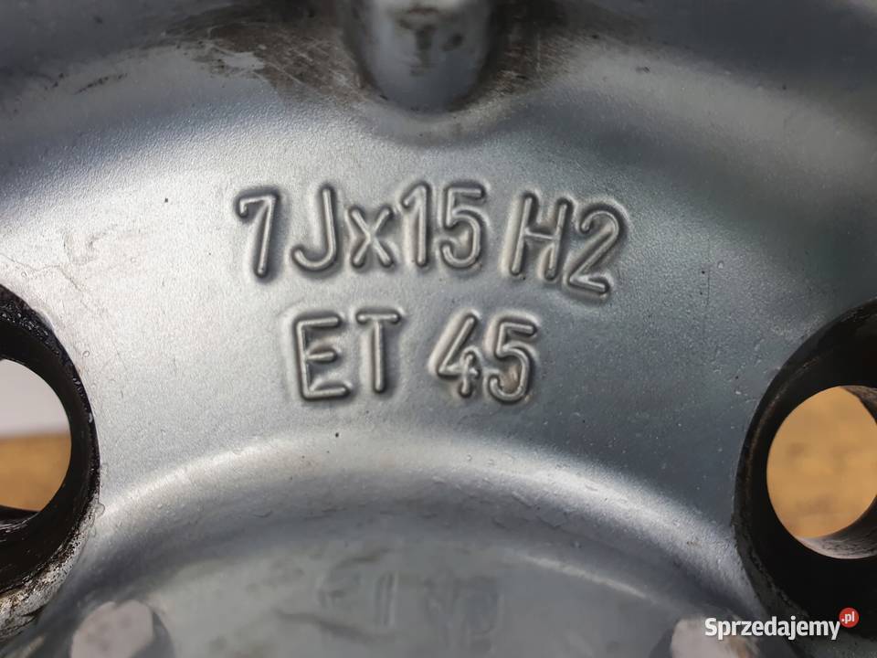 Audi 80 B4 FELGA ALUMINIOWA ALUFELGA 893601025P Rudka