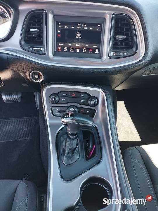 Dodge Challenger 36 Challenger Sxt kujawsko-pomorskie Nakło nad Notecią sprzedam