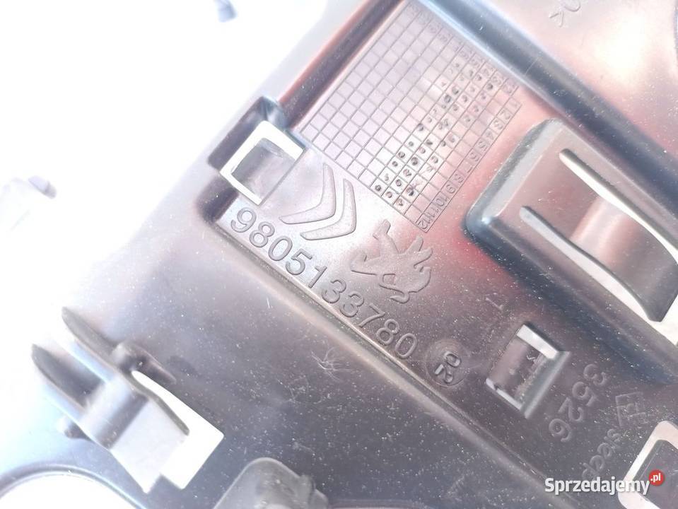 PEUGEOT 308 II T9 16r 16 HDI PLASTIK OSŁONA Części samochodowe Skarżysko-Kamienna sprzedam