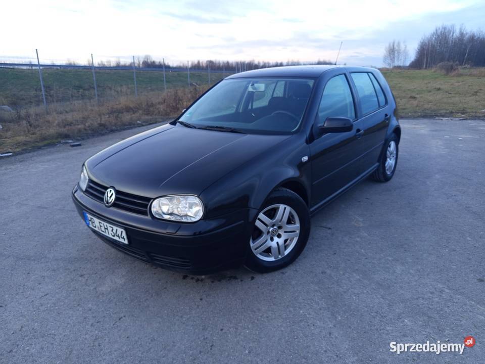 VW GOLF IV 16 Ben 2002r 154 5 drzwi Climatronic Golf Tomaszów Lubelski