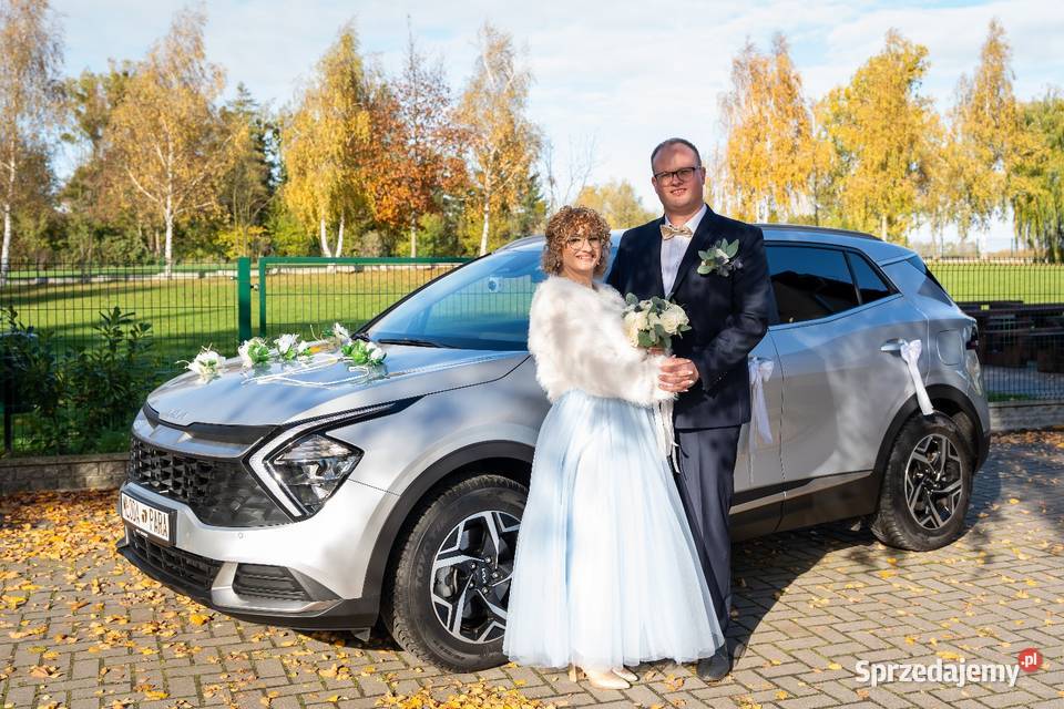 Samochód do ślubu Wynajem auta na wesele suv Brodnica
