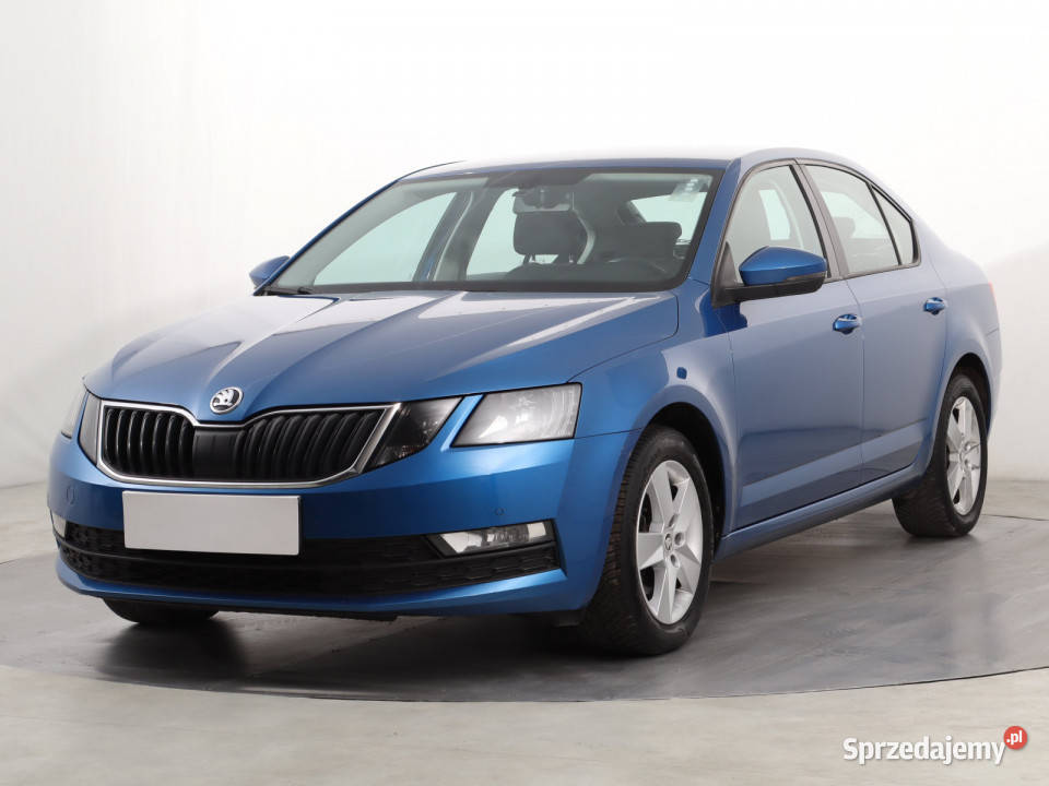 Skoda Octavia 10 TSI 999cm3