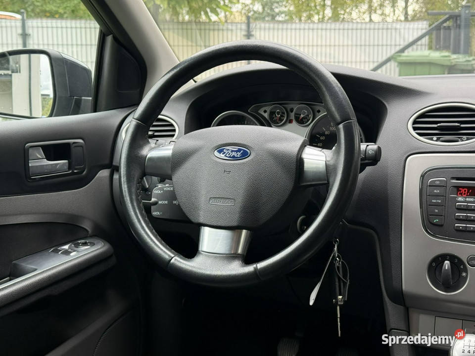 Ford Focus 18 Benzyna Serwisowany Gwarancja Piekoszów
