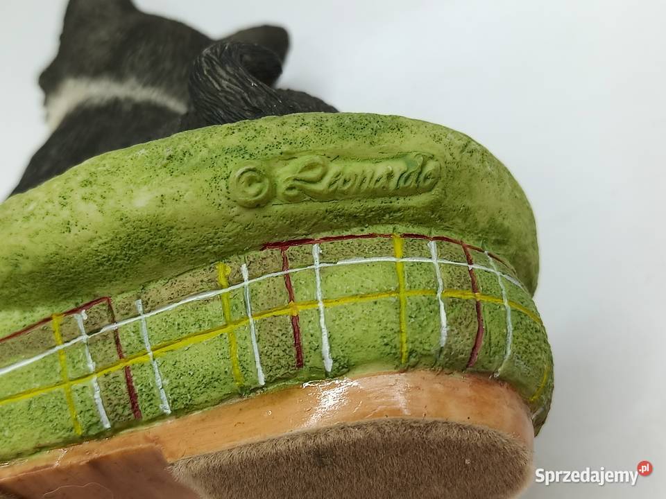 Figurka Leonardo kot w zielonym bucie Pozostałe Zamość