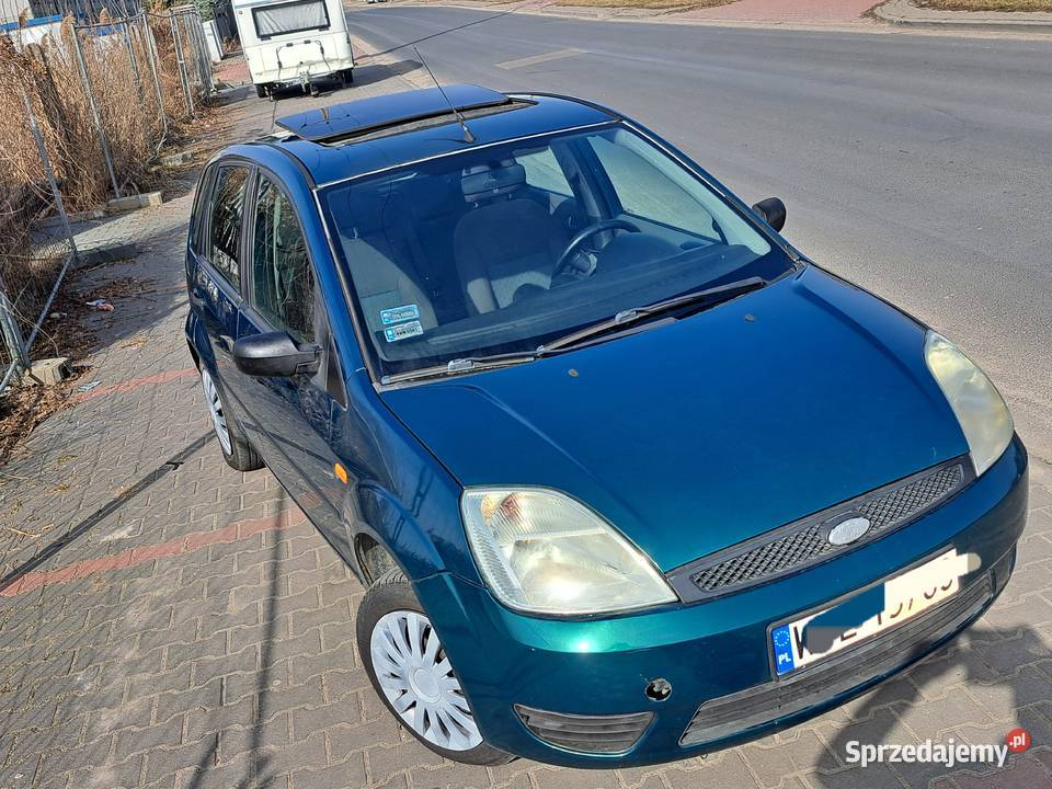 Sprzedam Forda Fieste 14 TDCI 2003r 5dzwi nieuszkodzony