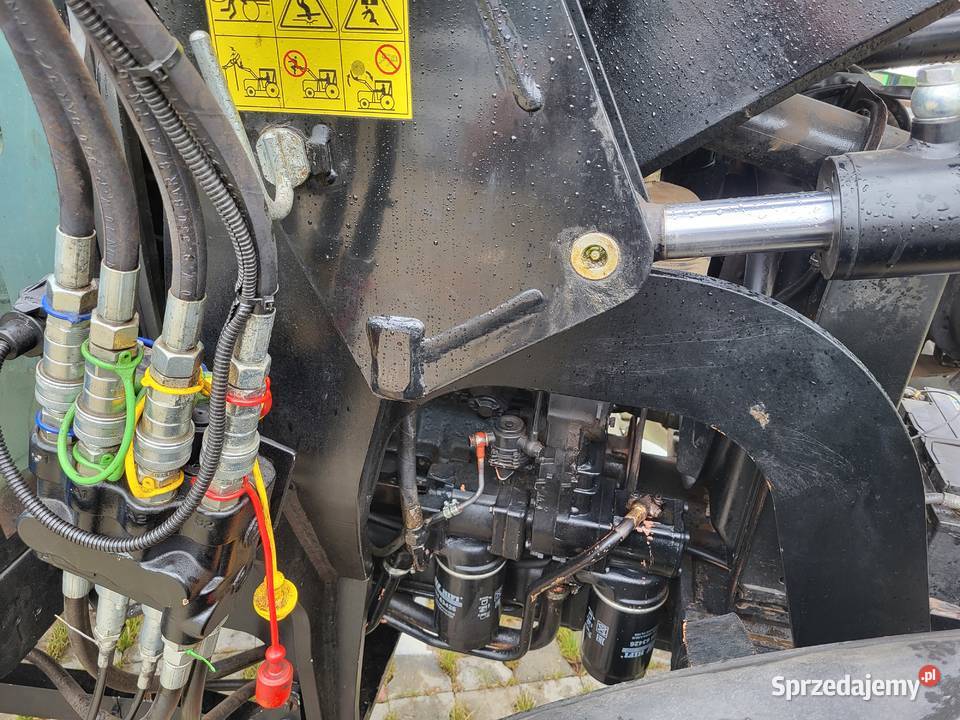 Traktor Holland WOM 540/1000 obr. Kujakowice Górne sprzedam