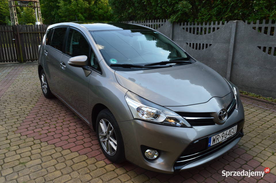 Toyota Vers 18 B 2015 r 165 PanoramaSerwis Radom