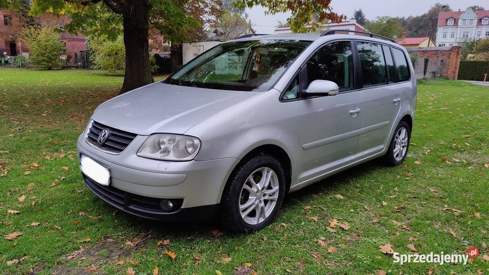VW Touran 7osobowy 19tdi 105 skrzynia 6 Nieznaszyn
