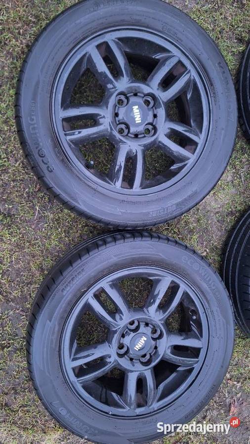 Felgi aluminiowe z oponami Raczyn