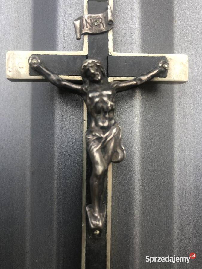 Mały krzyż na ścianę sprzedam
