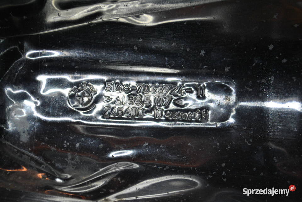 Izolacja termiczna tunelu BMW E60 E61 Karoseria śląskie Poręba