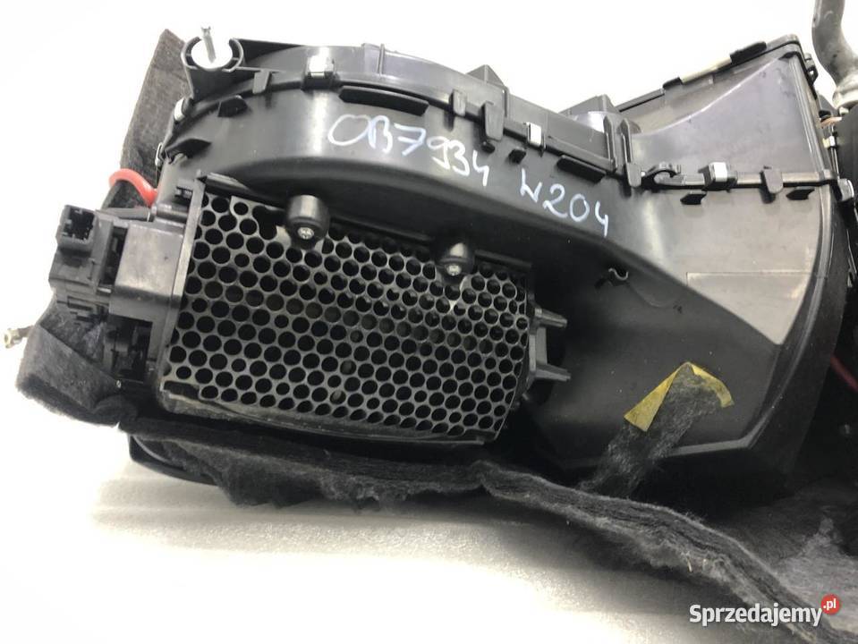NAGRZEWNICA MERCEDES CKLASA W204 A2048300962 wielkopolskie