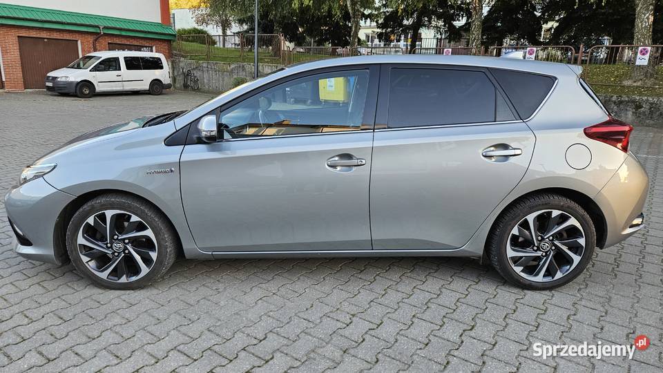 Toyota Auris II Hybrid 2018R sprzedam