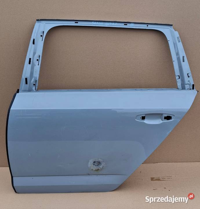 SKODA OCTAVIA III 3 KOMBI DRZWI LEWY TYŁ LEWE lubuskie Bieleń