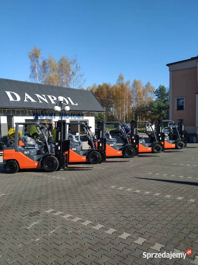 Wynajem wózków wózka widłowego widłowych Toyota Linde małopolskie Brzeźnica