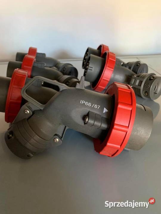 Angled plug Hypra IP666755 16 A 380415 V 3PE