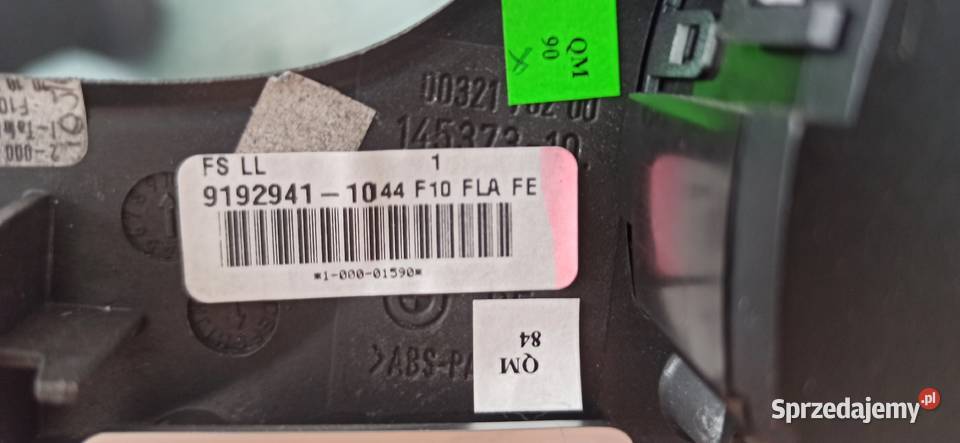 BMW F10 dekory komplet Rok produkcji 2012 Deski rozdzielcze, konsole Kumielsk