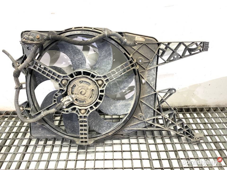 WENTYLATOR CHŁODNICY OPEL CORSA D 13 90 55703929 osobowe