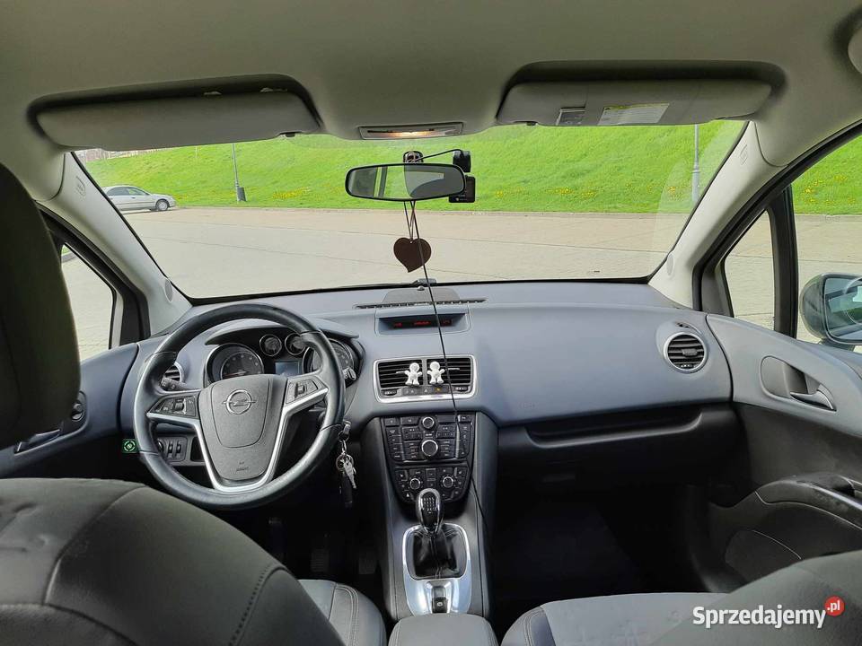 Opel Meriva B 14 turbo LPG 2010 wersja Cosmo podgrzewane fotele pomorskie