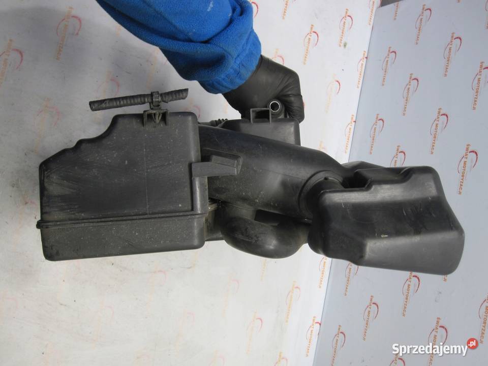 HYUNDAI I30 II 13r rezonator powietrza Kielce