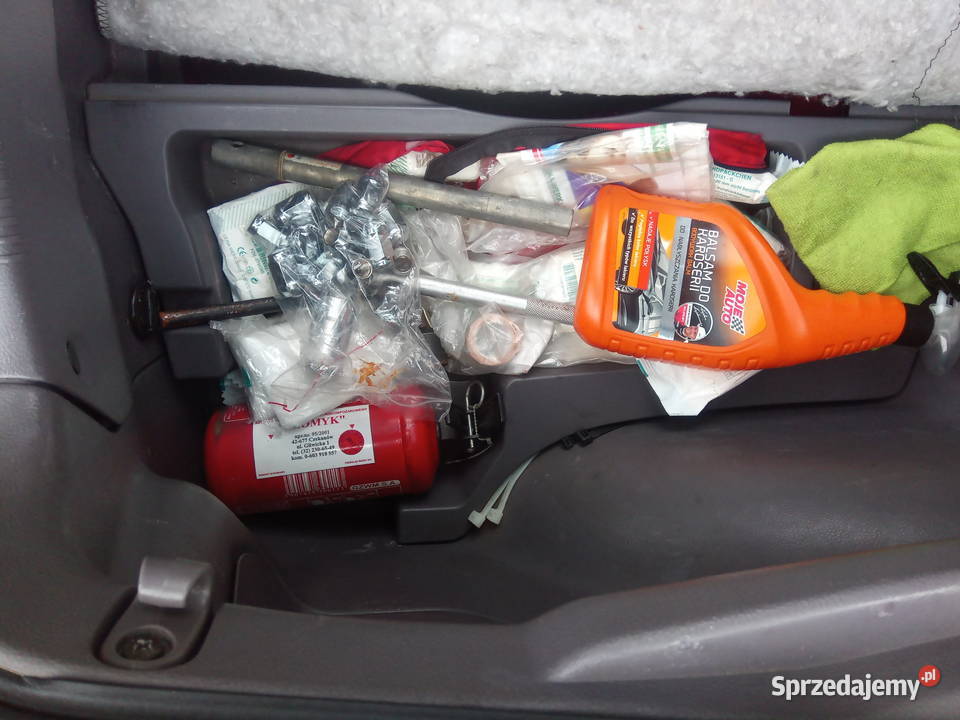 Toyota Celica VII 2000r 18 143 LPG Sobków