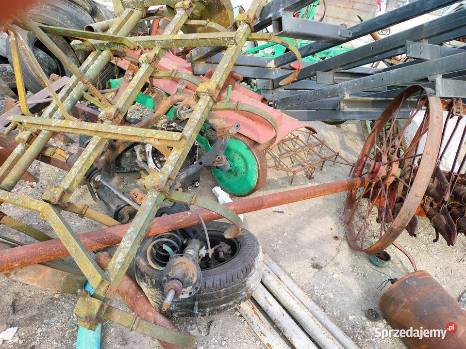 maszyny rolnicze betoniarka słupki złom użytkowy łódzkie Radomsko