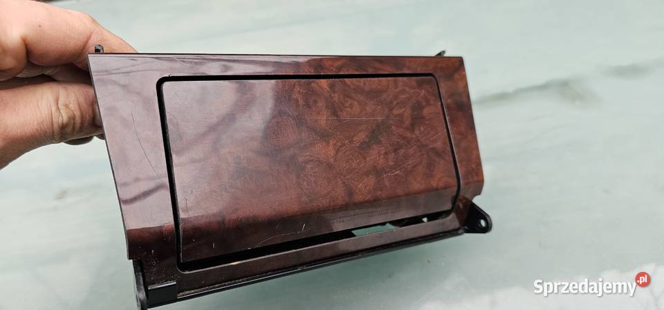 Popielniczka mercedes w202 elegance Zbąszyń