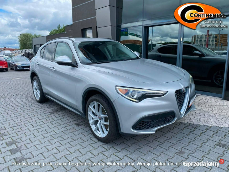 Alfa Romeo Stelvio 4x4bogate wyposażenie komputer pokładowy Żory
