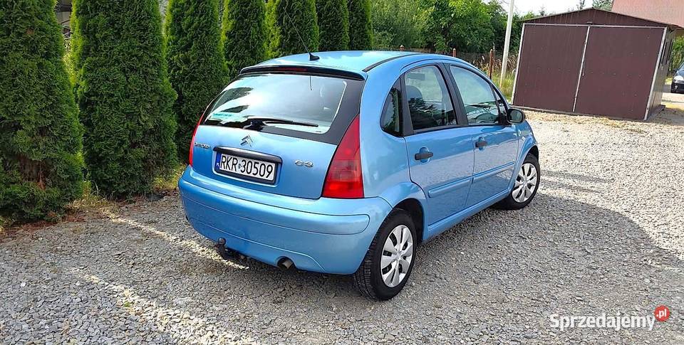 Citroen C3 2004r 11 BenzynaGAZLPG Klimatyzacja Rok produkcji 2004 Jasło