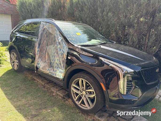 Cadillac XT4 350T AWD Sport w kraju cle VAT automatyczna sprzedam