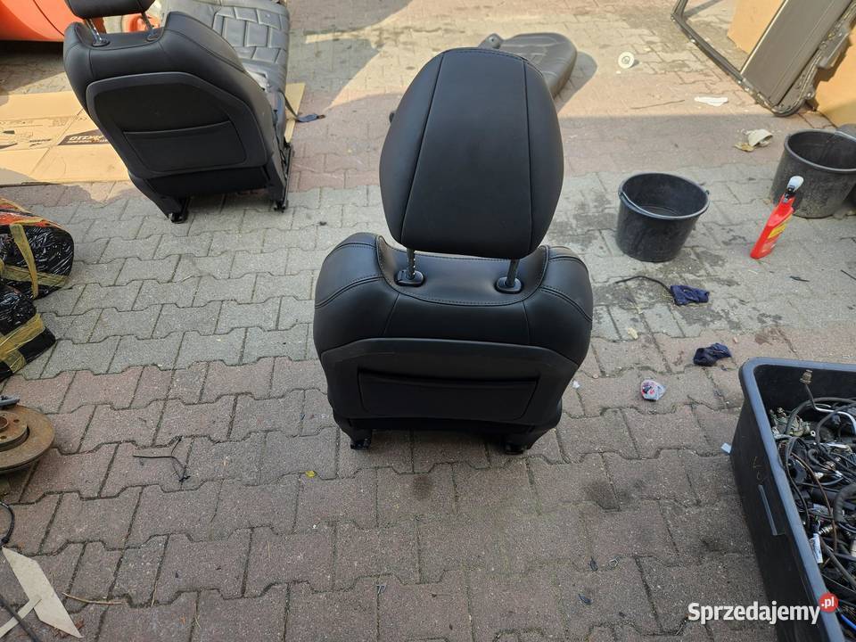 FOTEL PRAWY PRZÓD NISSAN QASHQAI II J11 LIFT osobowe