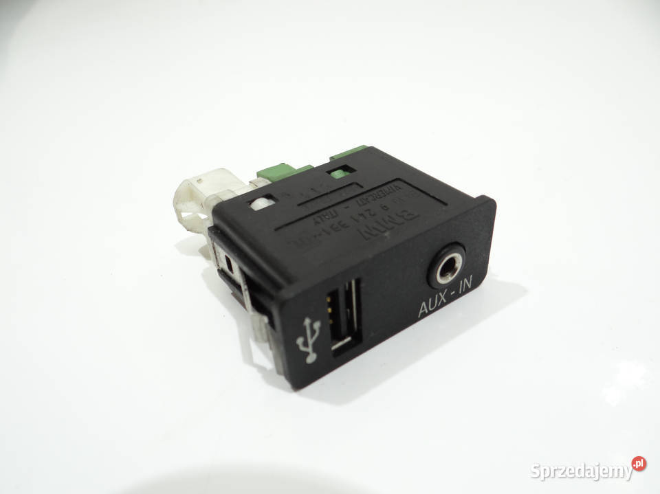 GNIAZDO ZŁĄCZE USB AUX BMW X1 E84 LCI 9241331 Pozostałe Strzyżewice
