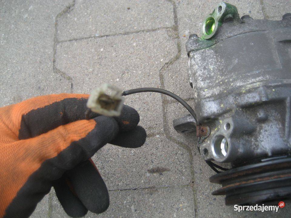 daihatsu sirion 0205r 10 benzyna kompresor Pozostałe wielkopolskie Rakoniewice
