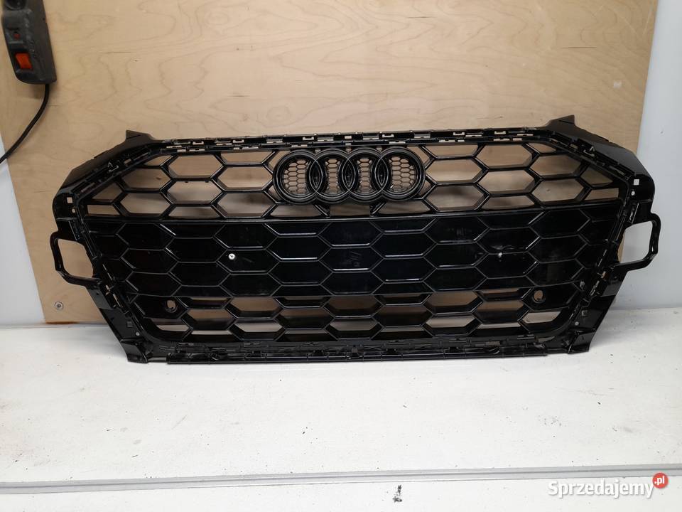 AUDI A4 B9 LIFT 18r S Line atrapa chłodnicy