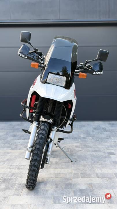 Suzuki DR 800 S Big Pancerny jednocylindrowiec