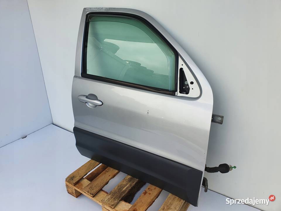 Mazda Tribute PRZEDNIE DRZWI PRAWE PRAWY PRZÓD