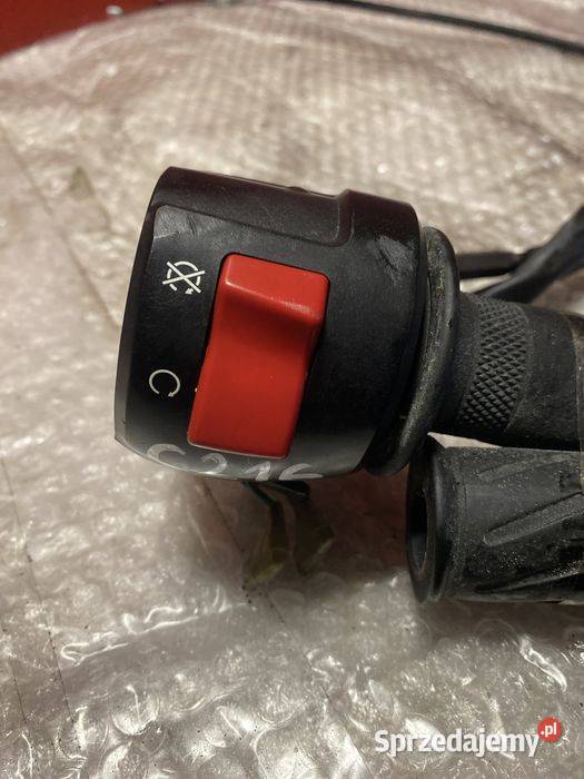 Yamaha YZF R6 prawy przełącznik zespolony C216 sprzedam