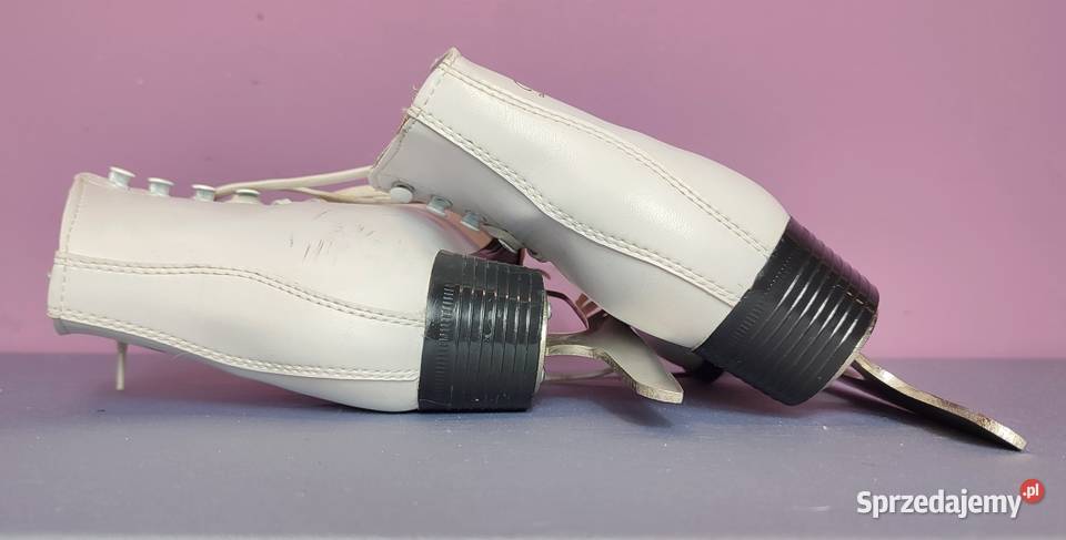 Łyżwy figurowe rozmiar 34 wkładka 225 lekko Jasień